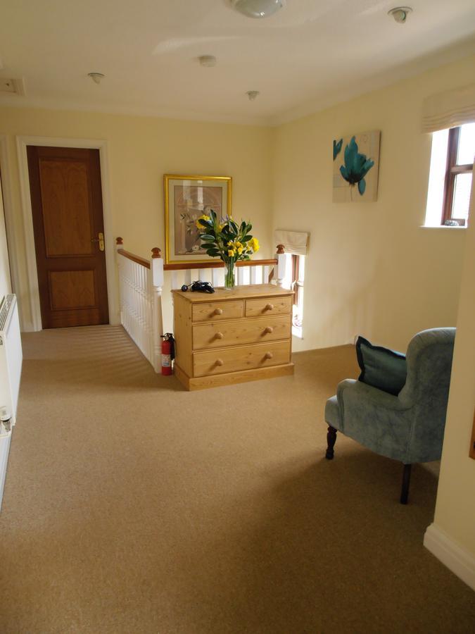 Castle View Rooms Castle Hedingham Exterior photo